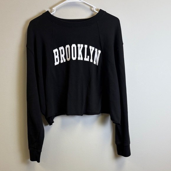 Aeropostale Tops - Aeropostale Black Brooklyn Sweatshirt